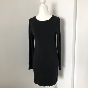 Lou & Grey Long Sleeve Dress